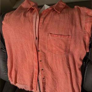 Button down, pocket tee, cantaloupe color